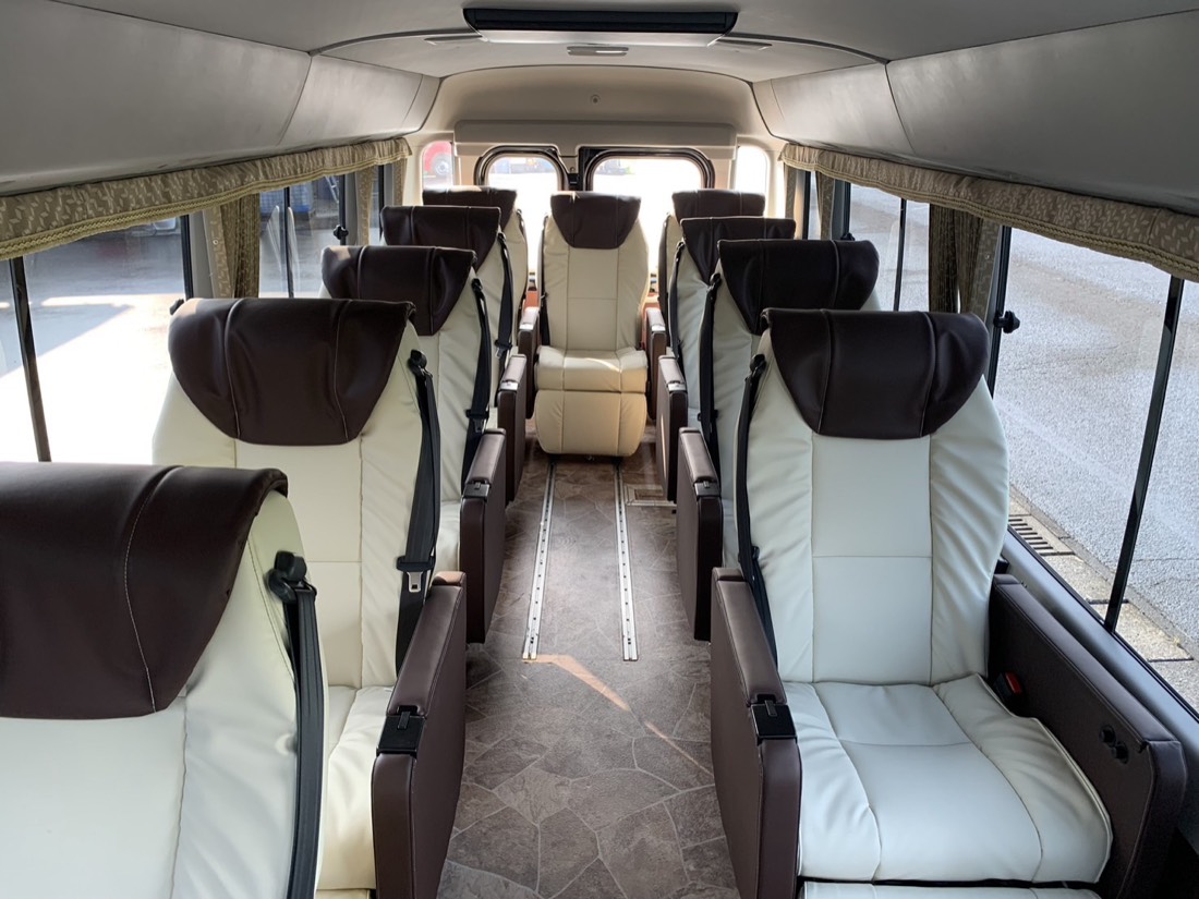 ロイヤルバス 車内